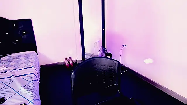 Rossedewitt  online show from November 28, 11:51 pm