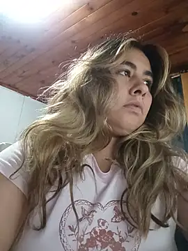Snapshot of SUSY__06 chatting on July 8, 5:06 pm SUSY 06 online show from July 8, 5:06 pm