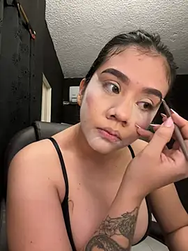 Snapshot of alhaana_ chatting on July 22, 10:56 pm alhaana online show from July 22, 10:56 pm
