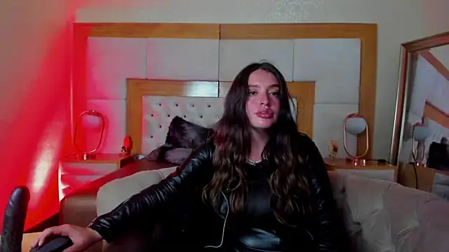 Snapshot of BrithaniKy chatting on November 4, 7:13 pm BrithaniKy online show from November 4, 7:13 pm