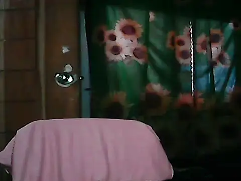 CreamyPussy4uxx online show from November 18, 12:27 am