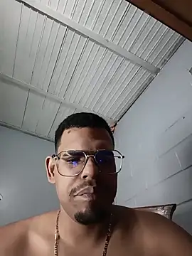 Bigtiti01 online show from February 25, 7:01 pm