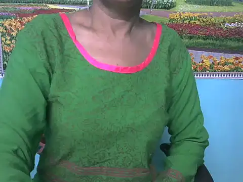 Lovely bhabhi143 online show from May 5, 6:10 am