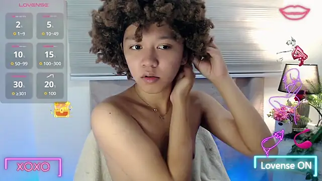 Snapshot of 9INCHESHARDCOCK chatting on November 22, 4:44 am 9INCHESHARDCOCK online show from November 22, 4:44 am