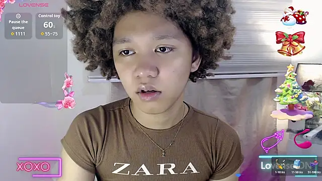 Snapshot of 9INCHESHARDCOCK chatting on December 3, 5:15 am 9INCHESHARDCOCK online show from December 3, 5:15 am