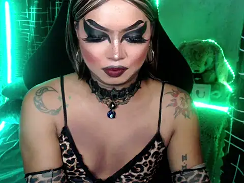 xxXMissCessXxx online show from August 5, 4:21 pm