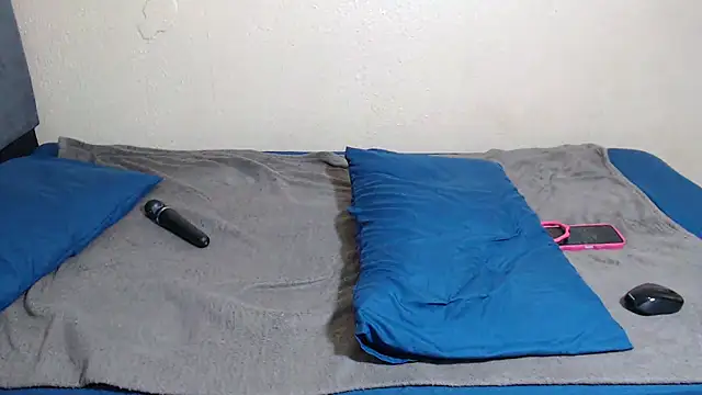 Snapshot of AfricanPopi chatting on October 25, 8:00 am AfricanPopi online show from October 25, 8:00 am