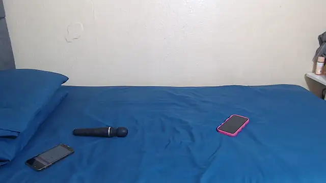 Snapshot of AfricanPopi chatting on November 3, 5:09 am AfricanPopi online show from November 3, 5:09 am