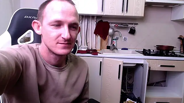 Snapshot of space_danger chatting on October 29, 7:59 pm space danger online show from October 29, 7:59 pm