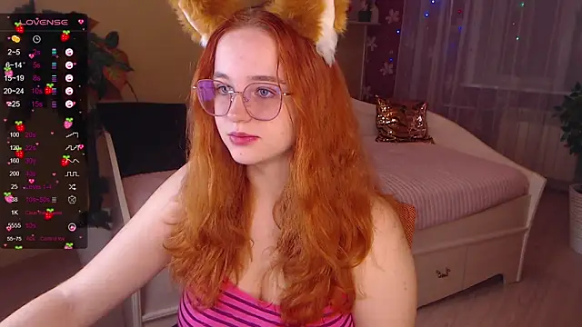 LunaSweet18 online show from October 22, 11:43 am