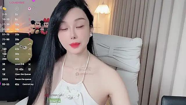 Xiatian520  online show from April 30, 7:58 am