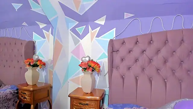 Snapshot of CloeyGraweing chatting on November 26, 11:55 am CloeyGraweing online show from November 26, 11:55 am