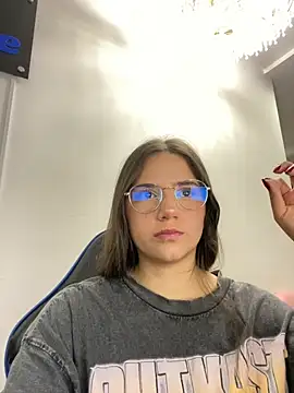 LilithAbril online show from November 23, 4:01 am