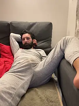 Michel huge online show from November 28, 8:33 pm