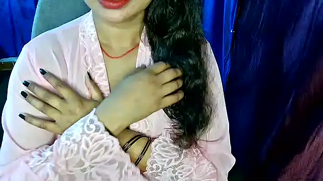 Snapshot of QUEEN_SAKHI- chatting on May 20, 5:52 pm QUEEN SAKHI- online show from May 20, 5:52 pm