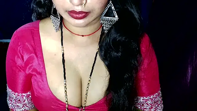 Snapshot of QUEEN_SAKHI- chatting on June 13, 8:01 am QUEEN SAKHI- online show from June 13, 8:01 am