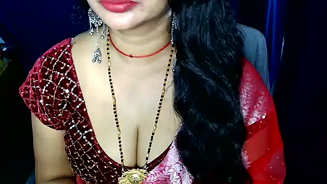 Snapshot of QUEEN_SAKHI- chatting on June 28, 5:19 pm QUEEN SAKHI- online show from June 28, 5:19 pm
