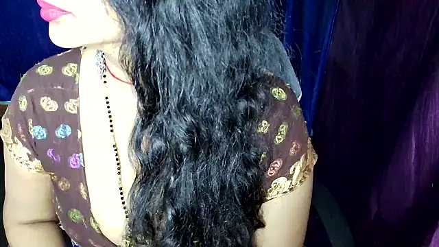 Snapshot of QUEEN_SAKHI- chatting on July 7, 12:09 pm QUEEN SAKHI- online show from July 7, 12:09 pm