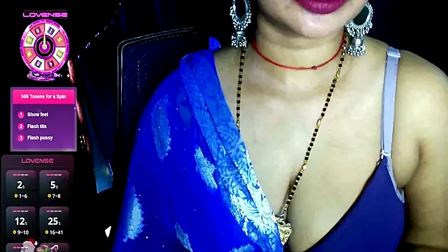 Snapshot of QUEEN_SAKHI- chatting on July 10, 5:59 pm QUEEN SAKHI- online show from July 10, 5:59 pm