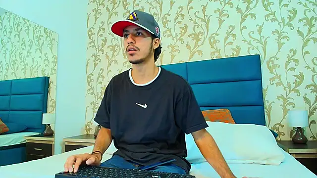 Marcus Jeron online show from November 20, 9:47 pm