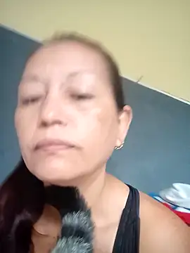 marinita13 online show from February 5, 12:43 pm