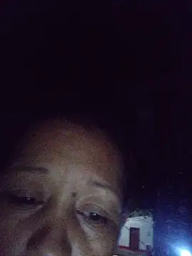 Snapshot of marinita13 chatting on June 22, 3:25 am marinita13 online show from June 22, 3:25 am