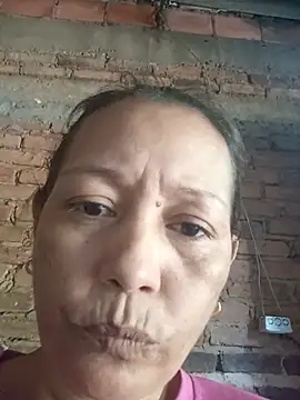 Snapshot of marinita13 chatting on July 6, 7:38 pm marinita13 online show from July 6, 7:38 pm