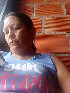 Snapshot of marinita13 chatting on July 25, 5:21 pm marinita13 online show from July 25, 5:21 pm