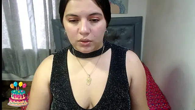 sarah aguilar online show from April 24, 4:09 pm