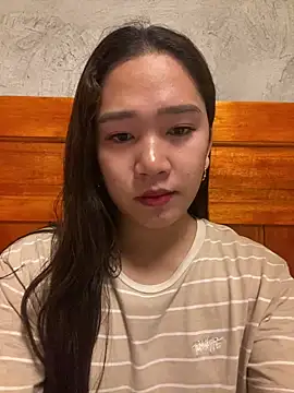 Snapshot of slut_clio chatting on February 15, 1:31 pm slut clio online show from February 15, 1:31 pm