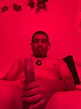 UsaGuy76 online show from April 25, 6:27 am
