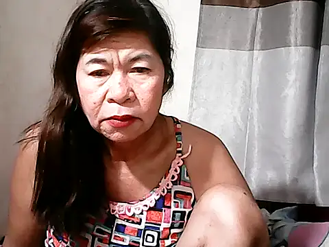 Hottestsexxy Elynnn online show from December 20, 6:04 pm