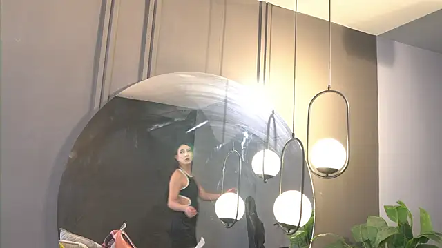 Snapshot of Ariaa_Isabell chatting on July 9, 6:34 pm Ariaa Isabell online show from July 9, 6:34 pm