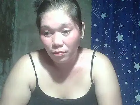 Snapshot of exoticclit69 chatting on April 6, 3:02 pm exoticclit69 online show from April 6, 3:02 pm