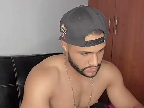 Pier Simons online show from October 4, 6:55 am