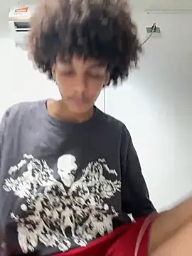 Max Rain online show from October 24, 10:50 pm