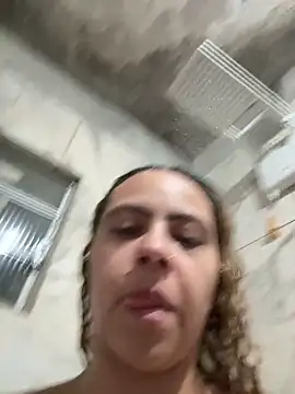 Snapshot of Chloe_Leaozinho chatting on June 9, 11:49 pm Chloe Leaozinho online show from June 9, 11:49 pm