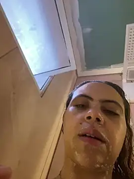 Snapshot of Chloe_Leaozinho chatting on July 26, 2:57 pm Chloe Leaozinho online show from July 26, 2:57 pm