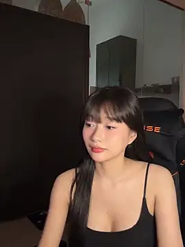 Snapshot of _Meimeibaby_ chatting on October 4, 8:23 am Meimeibaby online show from October 4, 8:23 am