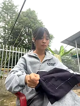 Snapshot of Phayphay77 chatting on October 24, 3:36 am Phayphay77 online show from October 24, 3:36 am