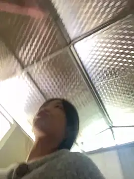 Snapshot of Phayphay77 chatting on November 5, 2:22 am Phayphay77 online show from November 5, 2:22 am