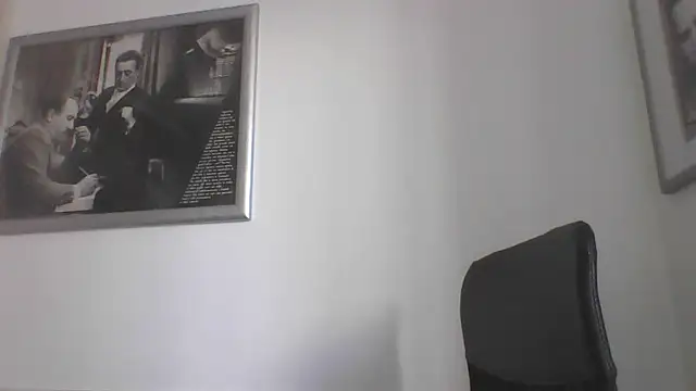 Snapshot of FROCETTO93 chatting on April 3, 3:10 pm FROCETTO93 online show from April 3, 3:10 pm