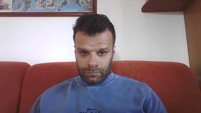Snapshot of FROCETTO93 chatting on April 18, 9:57 am FROCETTO93 online show from April 18, 9:57 am