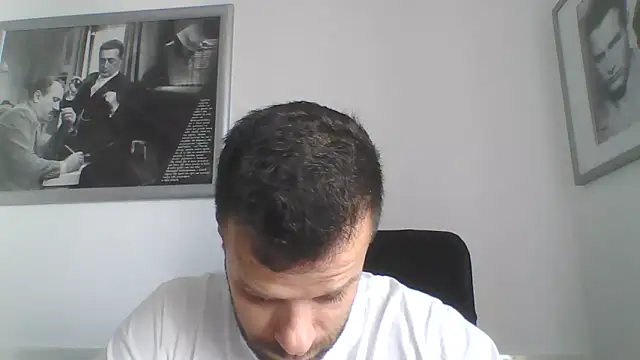 Snapshot of FROCETTO93 chatting on May 25, 6:30 am FROCETTO93 online show from May 25, 6:30 am