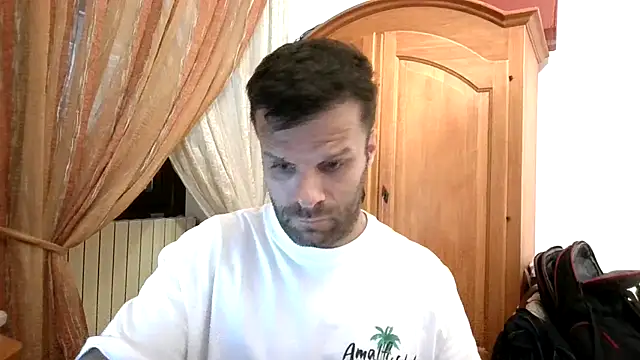 Snapshot of FROCETTO93 chatting on July 11, 1:14 pm FROCETTO93 online show from July 11, 1:14 pm