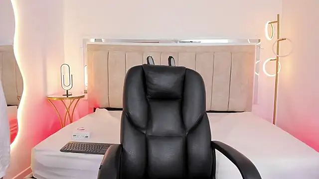 Molly sweetlove online show from September 24, 7:06 pm