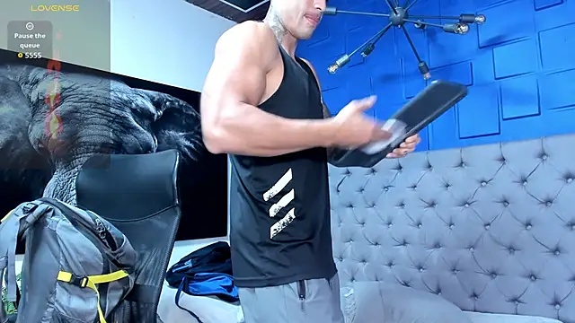 andres-clark92 online show from February 19, 4:03 pm