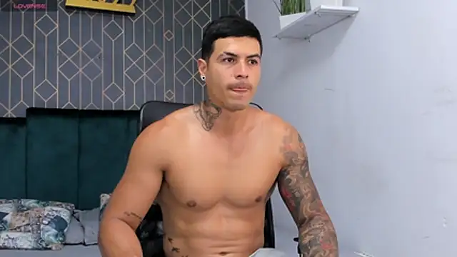 andres-clark92 online show from July 17, 5:29 pm