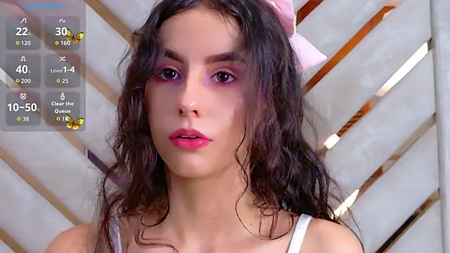 Sarah-Grace online show from September 30, 3:00 am