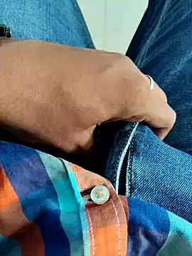 ddllrr224 online show from November 4, 7:40 am